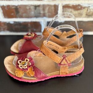 Think! Julia Backstrap Red Leather Floral Sandals Size EU 38